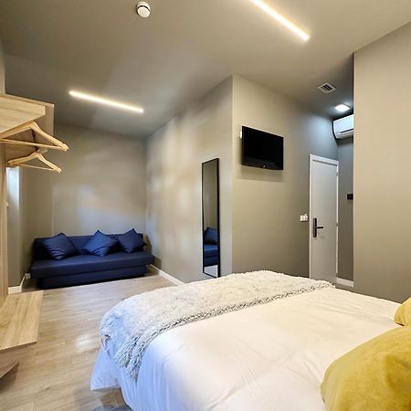Hostal Maria Felisa Candas Exterior photo